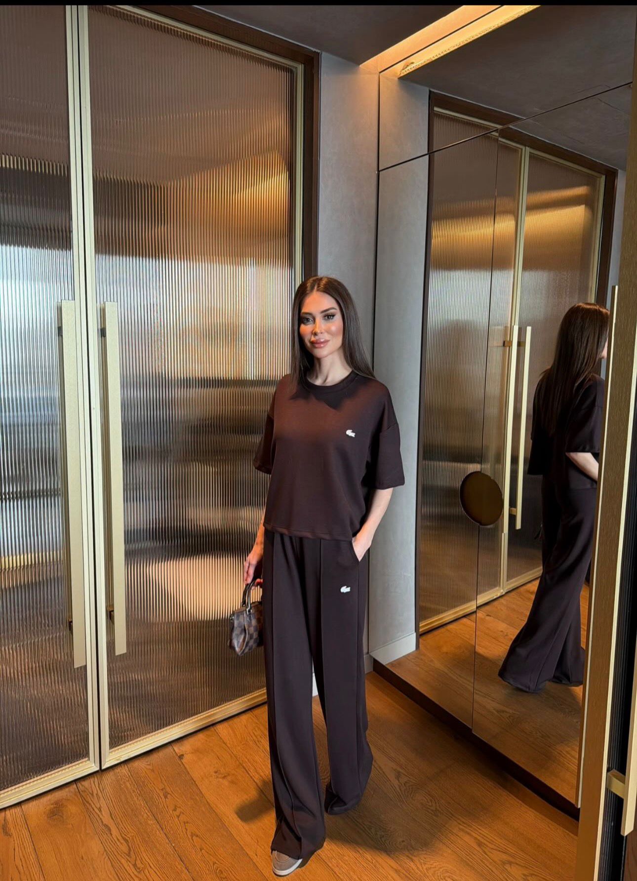 MARKA MODEL EŞOFMAN TAKIMI