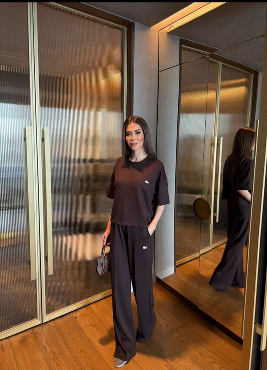 MARKA MODEL EŞOFMAN TAKIMI